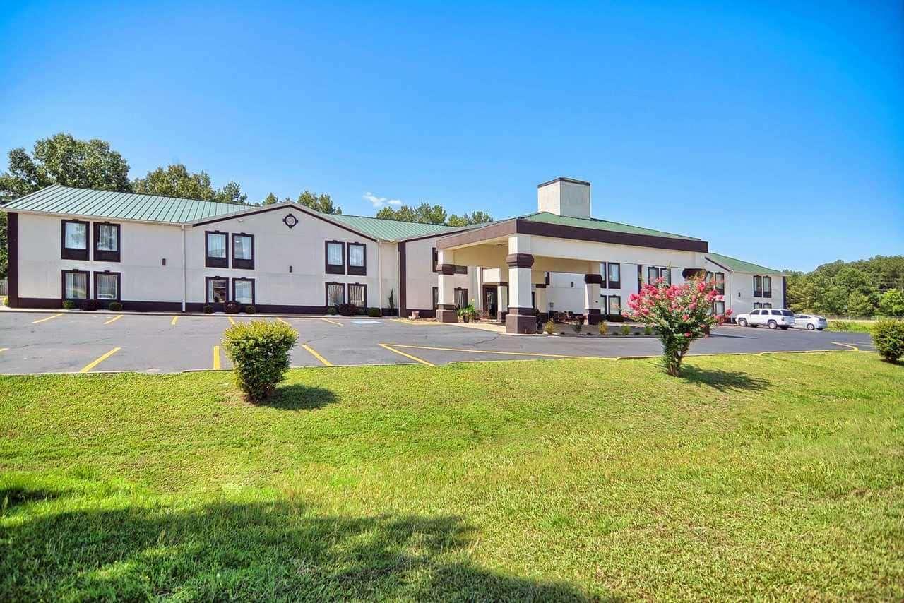 Baymont By Wyndham Caddo Valley/Arkadelphia Exterior foto